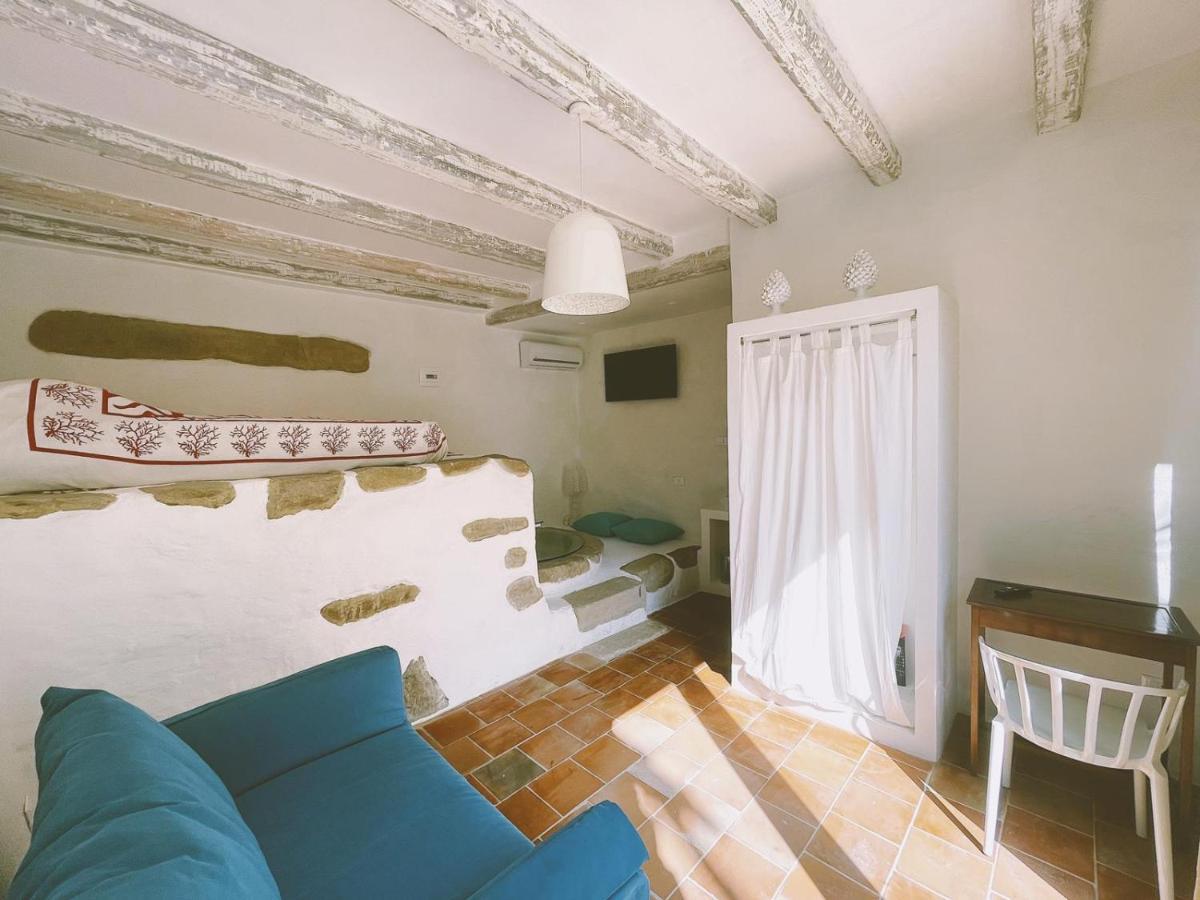 La Casa Del Nespolo Bed and Breakfast Capo dʼOrlando Eksteriør billede