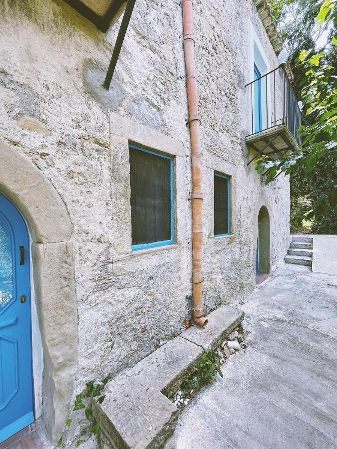 La Casa Del Nespolo Bed and Breakfast Capo dʼOrlando Eksteriør billede