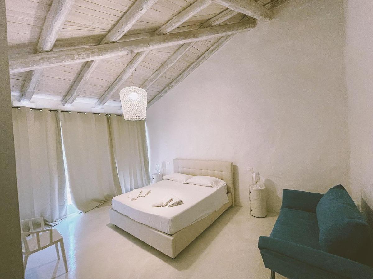 La Casa Del Nespolo Bed and Breakfast Capo dʼOrlando Eksteriør billede